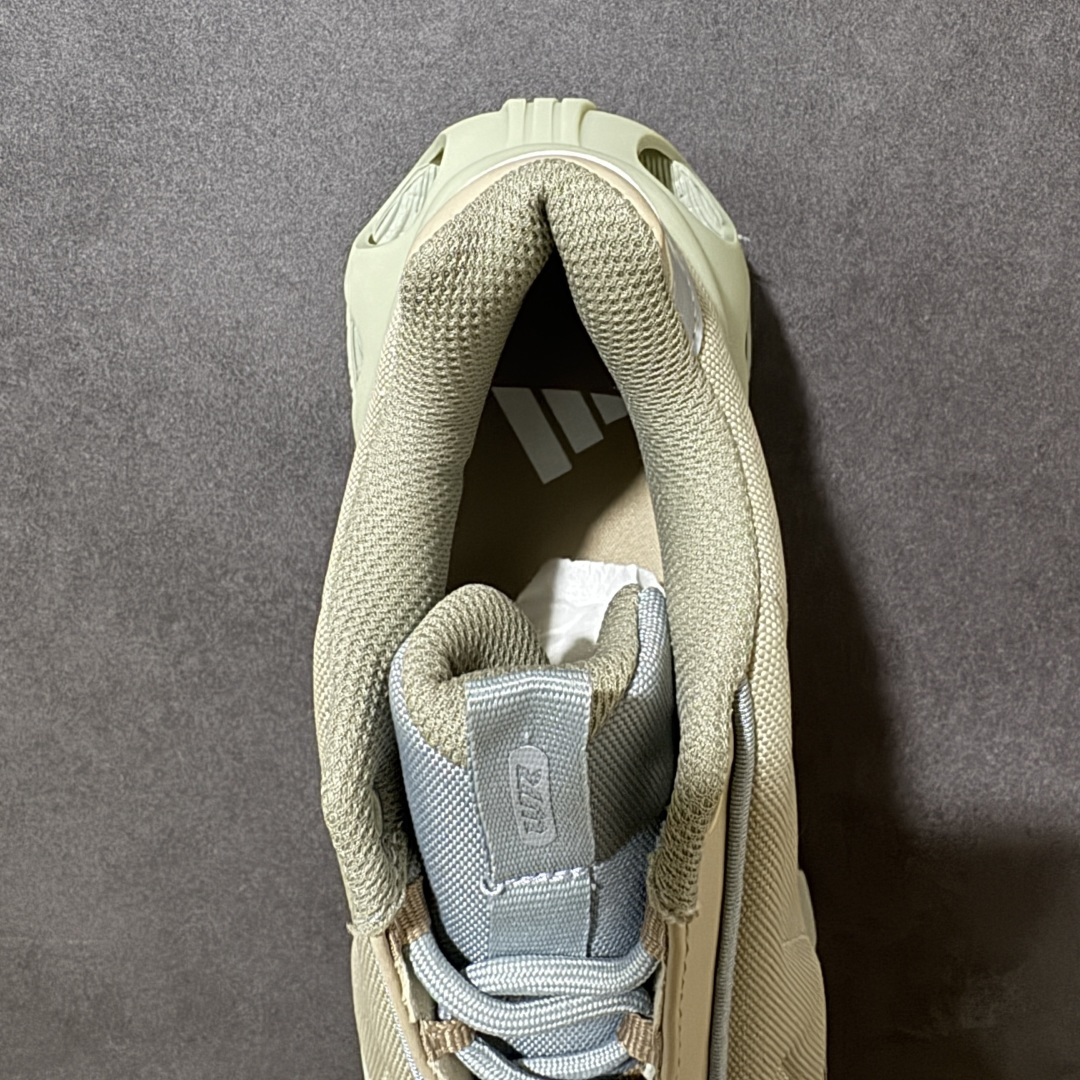 图片[6]-【公司级】阿迪达斯 Adidas Ozweego Adiprene 水管复古老爹鞋厚底增高老爹爹百搭慢跑鞋，鞋面透气织物与出众皮革相互拼接，营造丰富层次，中底 adiPRENE+ 则提供穿着过程中的优良支撑，进一步提升舒适度,特别之处在于后跟半透明导管加持，个性又独特！最后辅以醒目色调营造强烈视觉反差，不凡的吸睛效果让人过目难忘 。 尺码：40-45带半码-选品中心