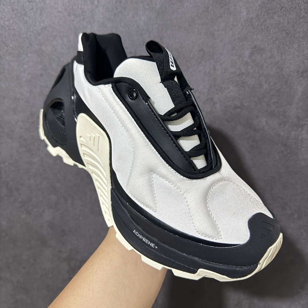 图片[3]-【公司级】阿迪达斯 Adidas Ozweego Adiprene 水管复古老爹鞋厚底增高老爹爹百搭慢跑鞋 鞋面透气织物与出众皮革相互拼接，营造丰富层次，中底 adiPRENE+ 则提供穿着过程中的优良支撑，进一步提升舒适度,特别之处在于后跟半透明导管加持，个性又独特！最后辅以醒目色调营造强烈视觉反差，不凡的吸睛效果让人过目难忘 。 尺码：40-45带半码-选品中心