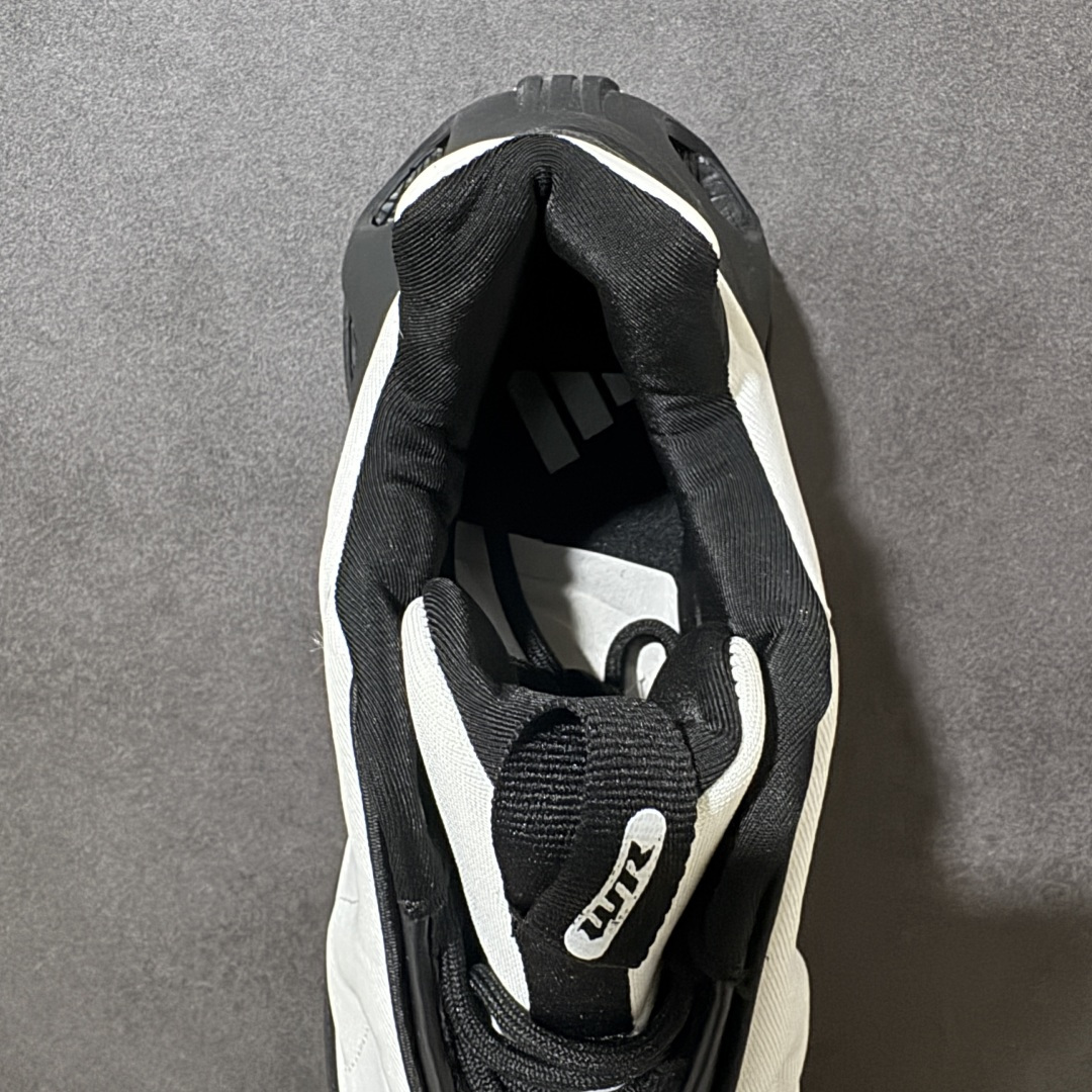 图片[5]-【公司级】阿迪达斯 Adidas Ozweego Adiprene 水管复古老爹鞋厚底增高老爹爹百搭慢跑鞋 鞋面透气织物与出众皮革相互拼接，营造丰富层次，中底 adiPRENE+ 则提供穿着过程中的优良支撑，进一步提升舒适度,特别之处在于后跟半透明导管加持，个性又独特！最后辅以醒目色调营造强烈视觉反差，不凡的吸睛效果让人过目难忘 。 尺码：40-45带半码-选品中心
