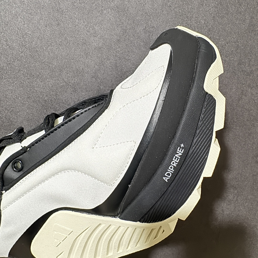 图片[7]-【公司级】阿迪达斯 Adidas Ozweego Adiprene 水管复古老爹鞋厚底增高老爹爹百搭慢跑鞋 鞋面透气织物与出众皮革相互拼接，营造丰富层次，中底 adiPRENE+ 则提供穿着过程中的优良支撑，进一步提升舒适度,特别之处在于后跟半透明导管加持，个性又独特！最后辅以醒目色调营造强烈视觉反差，不凡的吸睛效果让人过目难忘 。 尺码：40-45带半码-选品中心