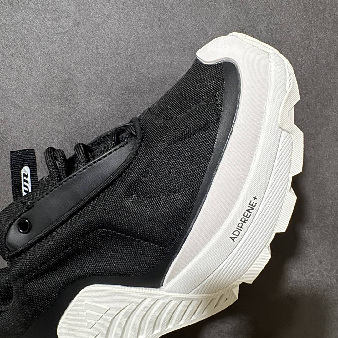 图片[8]-【公司级】阿迪达斯 Adidas Ozweego Adiprene 水管复古老爹鞋厚底增高老爹爹百搭慢跑鞋 鞋面透气织物与出众皮革相互拼接，营造丰富层次，中底 adiPRENE+ 则提供穿着过程中的优良支撑，进一步提升舒适度,特别之处在于后跟半透明导管加持，个性又独特！最后辅以醒目色调营造强烈视觉反差，不凡的吸睛效果让人过目难忘 。 尺码：40-45带半码-选品中心