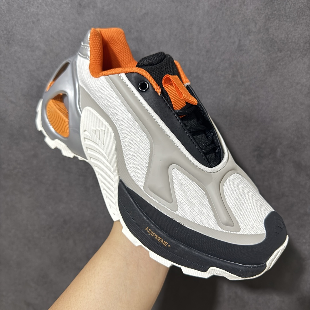 图片[3]-【公司级】阿迪达斯 Adidas Ozweego Adiprene 水管复古老爹鞋厚底增高老爹爹百搭慢跑鞋 鞋面透气织物与出众皮革相互拼接，营造丰富层次，中底 adiPRENE+ 则提供穿着过程中的优良支撑，进一步提升舒适度,特别之处在于后跟半透明导管加持，个性又独特！最后辅以醒目色调营造强烈视觉反差，不凡的吸睛效果让人过目难忘 。 尺码：36-45带半码-选品中心