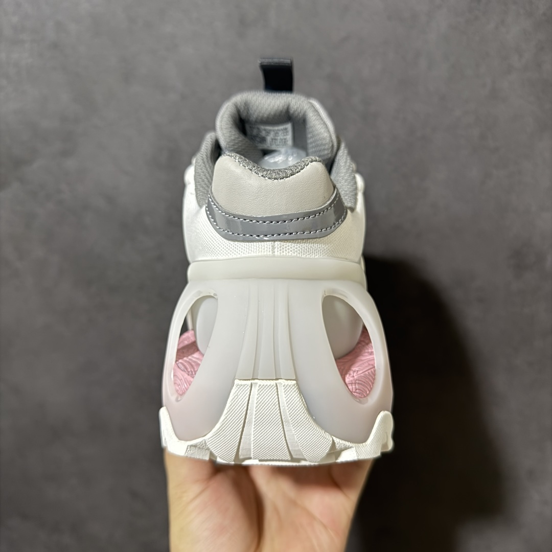 图片[4]-【公司级】阿迪达斯 Adidas Ozweego Adiprene 水管复古老爹鞋厚底增高老爹爹百搭慢跑鞋 鞋面透气织物与出众皮革相互拼接，营造丰富层次，中底 adiPRENE+ 则提供穿着过程中的优良支撑，进一步提升舒适度,特别之处在于后跟半透明导管加持，个性又独特！最后辅以醒目色调营造强烈视觉反差，不凡的吸睛效果让人过目难忘 。 尺码：36-40带半码-选品中心