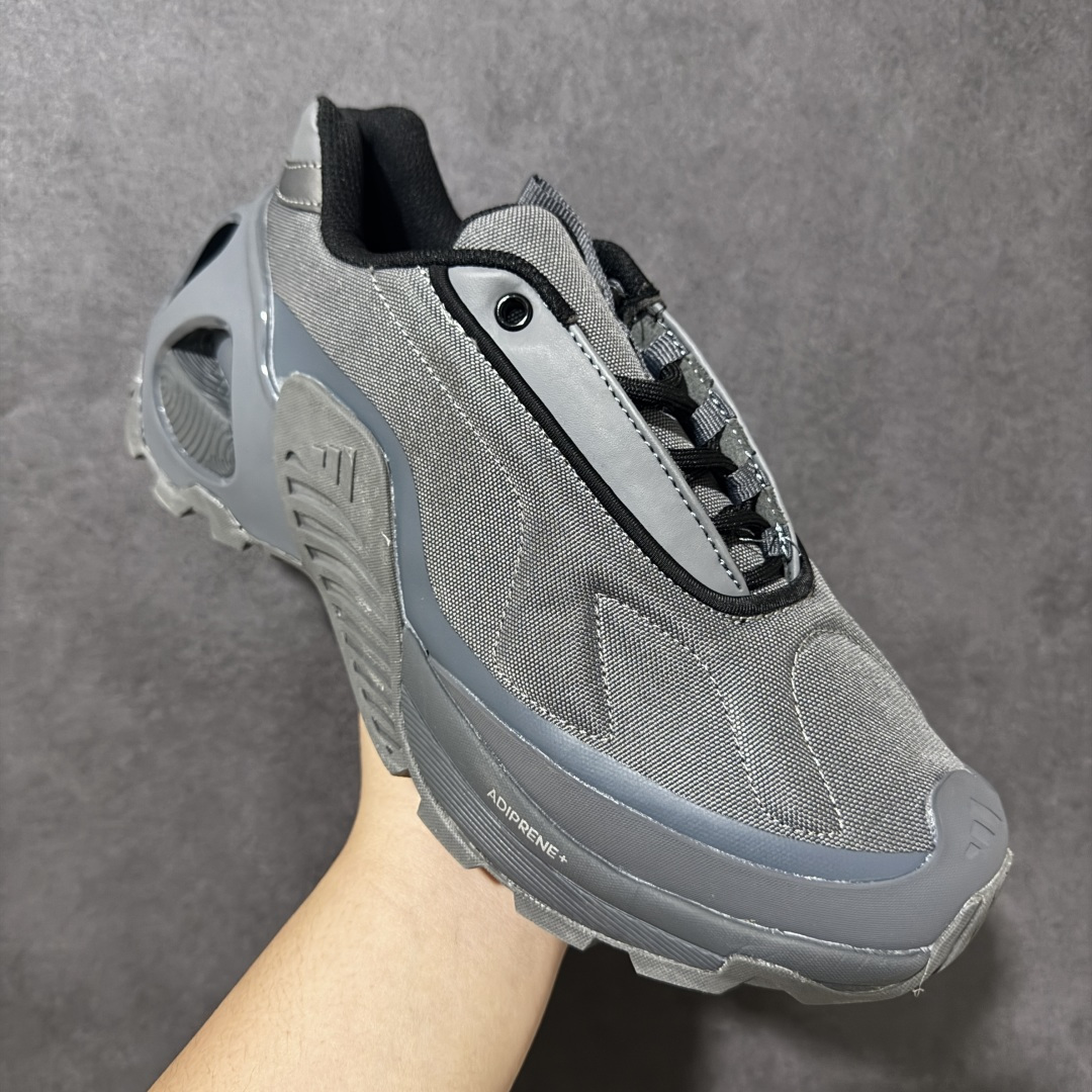 图片[3]-【公司级】阿迪达斯 Adidas Ozweego Adiprene 水管复古老爹鞋厚底增高老爹爹百搭慢跑鞋 鞋面透气织物与出众皮革相互拼接，营造丰富层次，中底 adiPRENE+ 则提供穿着过程中的优良支撑，进一步提升舒适度,特别之处在于后跟半透明导管加持，个性又独特！最后辅以醒目色调营造强烈视觉反差，不凡的吸睛效果让人过目难忘 。 尺码：40-45带半码-选品中心