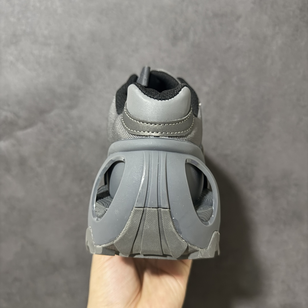 图片[4]-【公司级】阿迪达斯 Adidas Ozweego Adiprene 水管复古老爹鞋厚底增高老爹爹百搭慢跑鞋 鞋面透气织物与出众皮革相互拼接，营造丰富层次，中底 adiPRENE+ 则提供穿着过程中的优良支撑，进一步提升舒适度,特别之处在于后跟半透明导管加持，个性又独特！最后辅以醒目色调营造强烈视觉反差，不凡的吸睛效果让人过目难忘 。 尺码：40-45带半码-选品中心