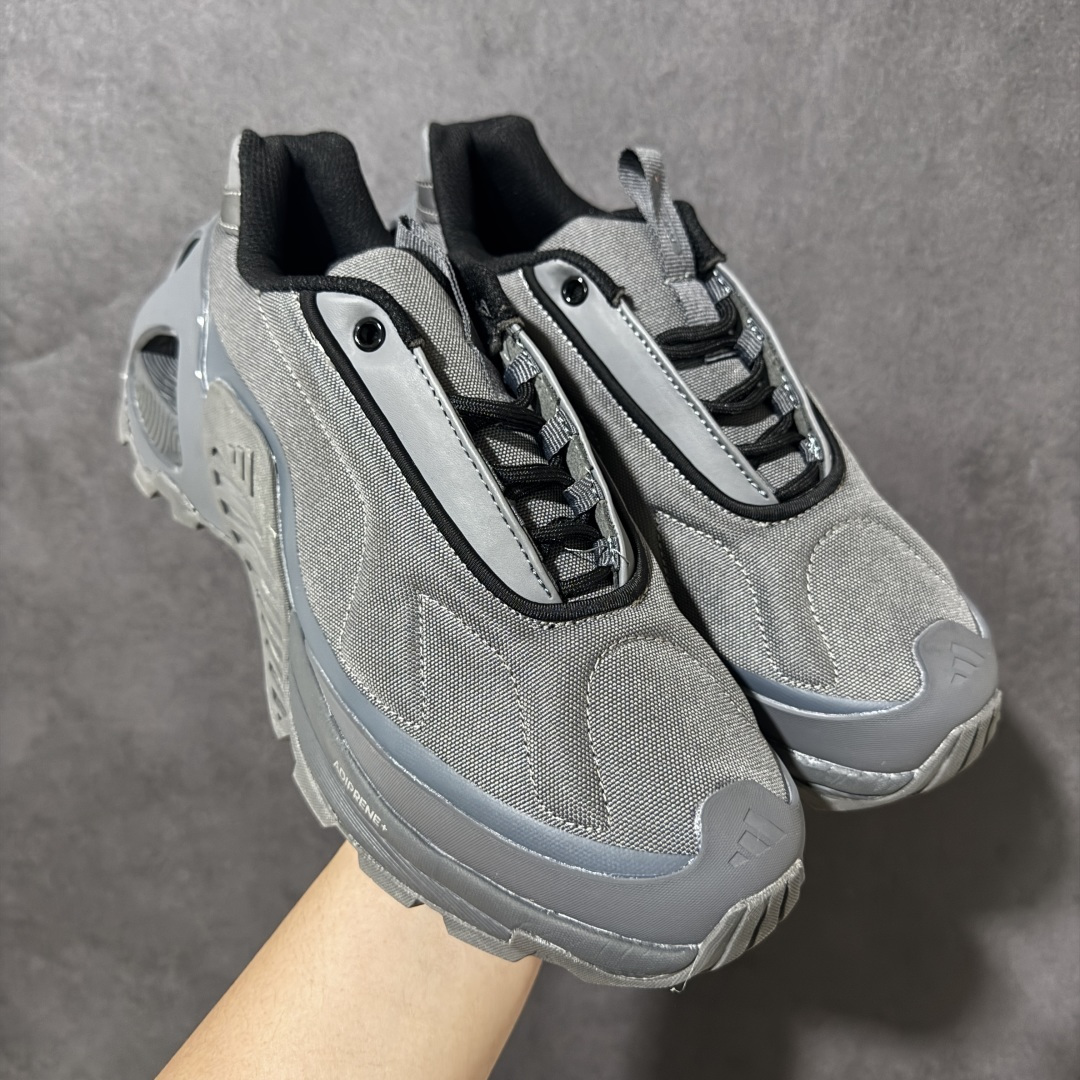 图片[3]-【公司级】阿迪达斯 Adidas Ozweego Adiprene 水管复古老爹鞋厚底增高老爹爹百搭慢跑鞋 鞋面透气织物与出众皮革相互拼接，营造丰富层次，中底 adiPRENE+ 则提供穿着过程中的优良支撑，进一步提升舒适度,特别之处在于后跟半透明导管加持，个性又独特！最后辅以醒目色调营造强烈视觉反差，不凡的吸睛效果让人过目难忘 。 男鞋：40-45带半码 女鞋：36-40带半码-选品中心