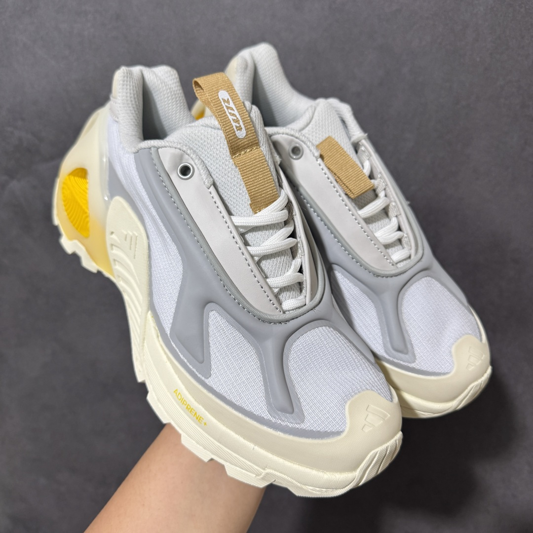 图片[10]-【公司级】阿迪达斯 Adidas Ozweego Adiprene 水管复古老爹鞋厚底增高老爹爹百搭慢跑鞋 鞋面透气织物与出众皮革相互拼接，营造丰富层次，中底 adiPRENE+ 则提供穿着过程中的优良支撑，进一步提升舒适度,特别之处在于后跟半透明导管加持，个性又独特！最后辅以醒目色调营造强烈视觉反差，不凡的吸睛效果让人过目难忘 。 男鞋：40-45带半码 女鞋：36-40带半码-选品中心