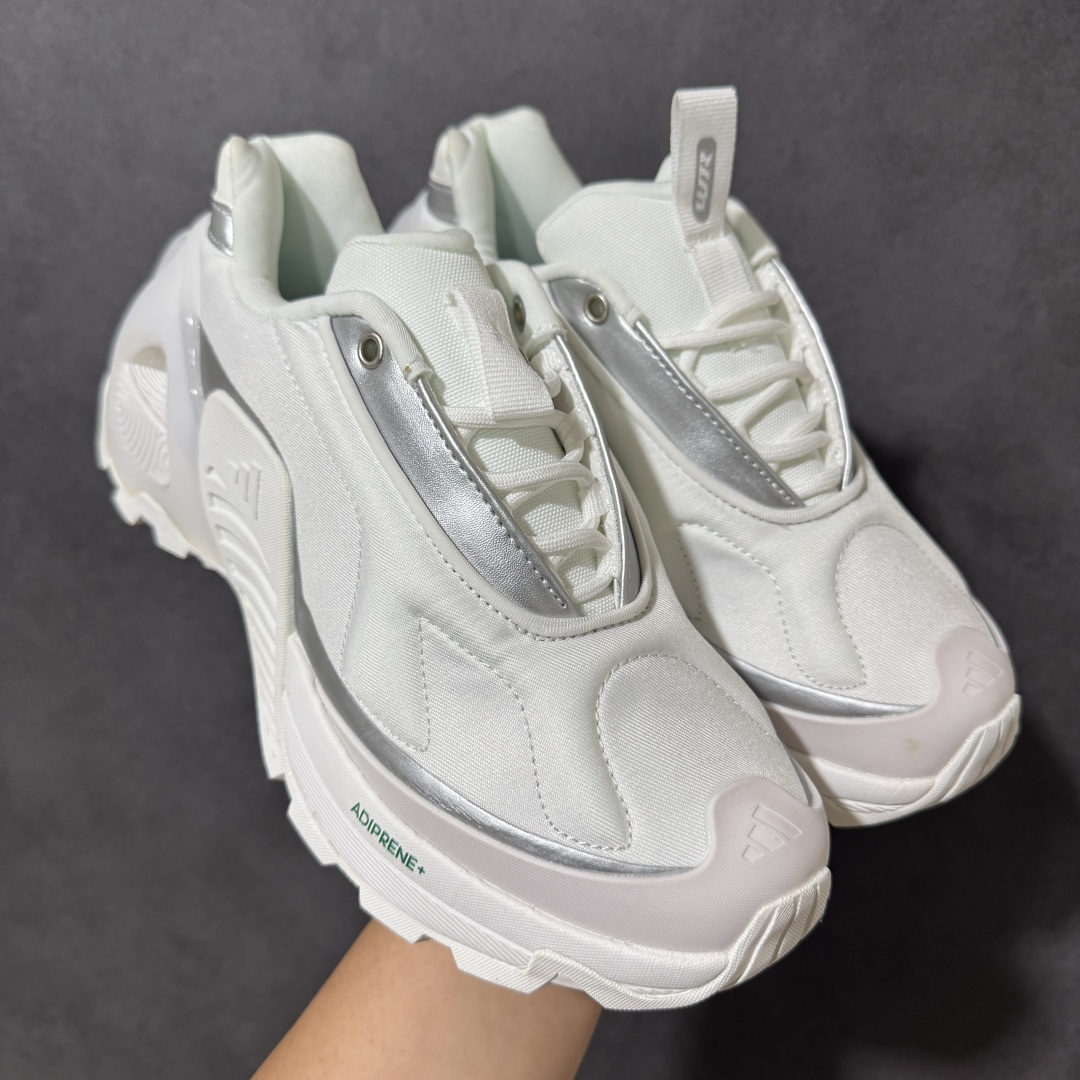 图片[12]-【公司级】阿迪达斯 Adidas Ozweego Adiprene 水管复古老爹鞋厚底增高老爹爹百搭慢跑鞋 鞋面透气织物与出众皮革相互拼接，营造丰富层次，中底 adiPRENE+ 则提供穿着过程中的优良支撑，进一步提升舒适度,特别之处在于后跟半透明导管加持，个性又独特！最后辅以醒目色调营造强烈视觉反差，不凡的吸睛效果让人过目难忘 。 男鞋：40-45带半码 女鞋：36-40带半码-选品中心