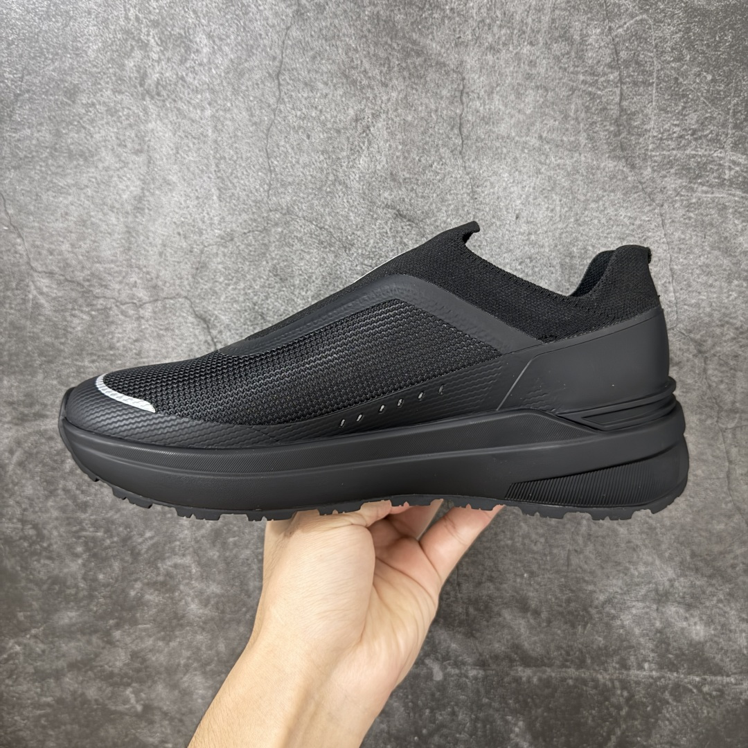 图片[2]-【性价比】迪桑特 Descente Primer SLIP-ON时尚简约一脚蹬 户外运动鞋 整双鞋子透气都很出色了，鞋面非常清透，米其林大底也是增强了防滑效果，可以说是轻快凉爽又很有功能性了。上班通勤和周末轻户外都是轻松拿捏。 尺码：39-45-选品中心