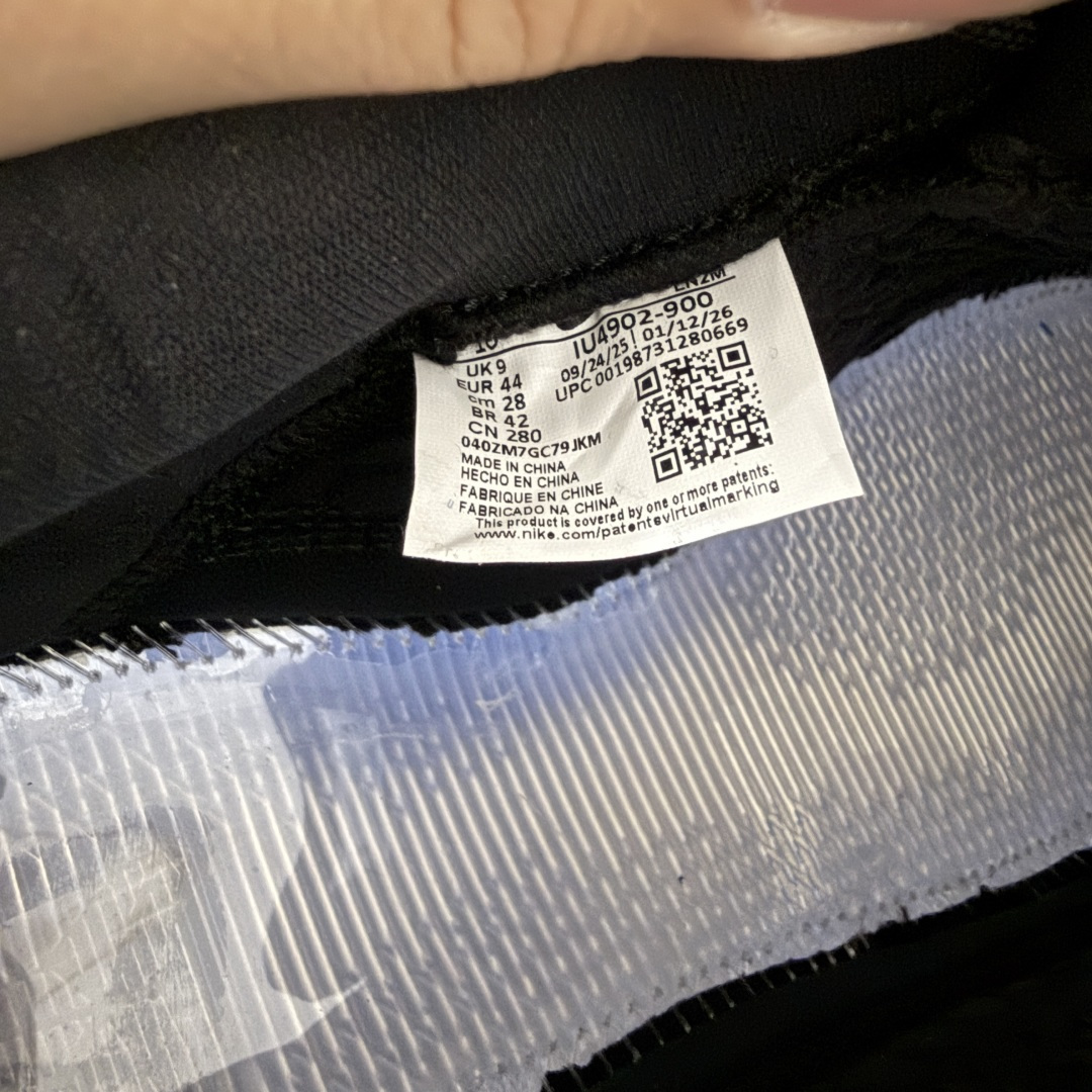 图片[10]-【S2纯原】NK Zoom Kobe 11 科比十一代 黑金 IU4902-900 React 科技鞋垫加持 实战配置直接拉满 原楦纸板开发 鞋身流线型、后跟塑形 区分土肥圆 原厂针织鞋面一针一线匹配原版 全身鞋材卡料色独家定制 唯一万针立体刺绣SWOOSH 真实底模最大48.5 实战利器 专供海外市场 尺码：40 40.5 41 42 42.5 43 44 44.5 45 46 47.5 48.5 （脚宽、脚胖 建议买大半码）-选品中心