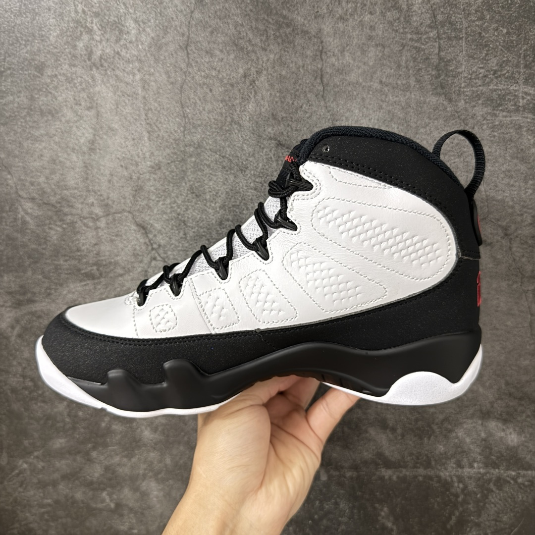 图片[2]-【XP纯原】Air Jordan AJ9 Retro OG 白黑 IX6179-100 高端零售特供批次 产品品控稳定性领先行业 各方面均可对飙L版 良心定价不杀猪 SZ原厂全套原楦原纸板冲刀磨具开发 原厂皮料加持 原厂港宝加持定型后跟R度完美 同源原厂电绣 飞翼针数密度立体效果一致 百分百一致原鞋 原厂拉帮工艺 针距密度一致 后跟弧度收口自然不对折 极致一眼正品既视感 进口玻璃冲刀皮料裁剪零毛边 全鞋电脑针车工艺 品控清洁度最高QC检验标准 免检产品 原厂订购鞋盒、鞋标、防尘纸、鞋撑、鞋带 追求极致的原厂味道 尺码：40 40.5 41 42 42.5 43 44 44.5 45 46 47.5-选品中心