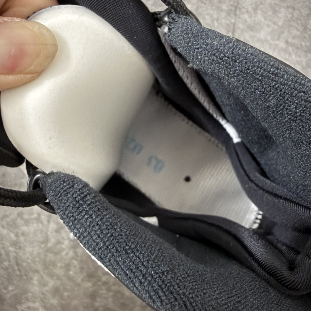 图片[8]-【XP纯原】Air Jordan AJ9 Retro OG 白黑 IX6179-100 高端零售特供批次 产品品控稳定性领先行业 各方面均可对飙L版 良心定价不杀猪 SZ原厂全套原楦原纸板冲刀磨具开发 原厂皮料加持 原厂港宝加持定型后跟R度完美 同源原厂电绣 飞翼针数密度立体效果一致 百分百一致原鞋 原厂拉帮工艺 针距密度一致 后跟弧度收口自然不对折 极致一眼正品既视感 进口玻璃冲刀皮料裁剪零毛边 全鞋电脑针车工艺 品控清洁度最高QC检验标准 免检产品 原厂订购鞋盒、鞋标、防尘纸、鞋撑、鞋带 追求极致的原厂味道 尺码：40 40.5 41 42 42.5 43 44 44.5 45 46 47.5-选品中心