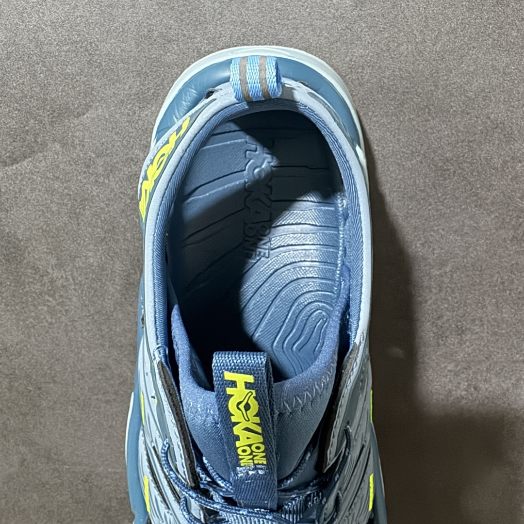 图片[6]-【PE纯原版】HOKA One One Hopara Sandals 霍帕拉系列水路两用溯溪涉水休闲户外露营凉鞋 作为先锋品牌的 HOKA ONE ONE总是以独特的方式 HOPA RA是一款溯溪鞋 又名排水鞋 可长期用于涉水和溯溪 保护脚底和脚趾的安全和舒适 鞋面材料速干 透气 耐磨 鞋底防滑 耐磨 抓地能力强 出于安全考虑 设计要求较高 涉水溯溪过程中 水 泥沙 可以直接从鞋内大孔排出 细纹鞋底使在岩石上抓地能力强 避免打滑 而上路后 鞋面具有快干透气等优点 尺码：36 36.5 37.5 38 39 40 40.5 41 42 42.5 43 44 45-选品中心