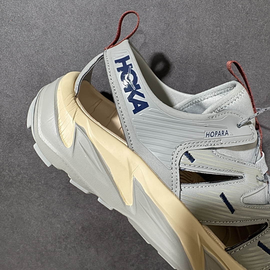 图片[7]-【PE纯原版】HOKA One One Hopara Sandals 霍帕拉系列水路两用溯溪涉水休闲户外露营凉鞋 作为先锋品牌的 HOKA ONE ONE总是以独特的方式 HOPA RA是一款溯溪鞋 又名排水鞋 可长期用于涉水和溯溪 保护脚底和脚趾的安全和舒适 鞋面材料速干 透气 耐磨 鞋底防滑 耐磨 抓地能力强 出于安全考虑 设计要求较高 涉水溯溪过程中 水 泥沙 可以直接从鞋内大孔排出 细纹鞋底使在岩石上抓地能力强 避免打滑 而上路后 鞋面具有快干透气等优点 尺码：36 36.5 37.5 38 39 40 40.5 41 42 42.5 43 44 45-选品中心