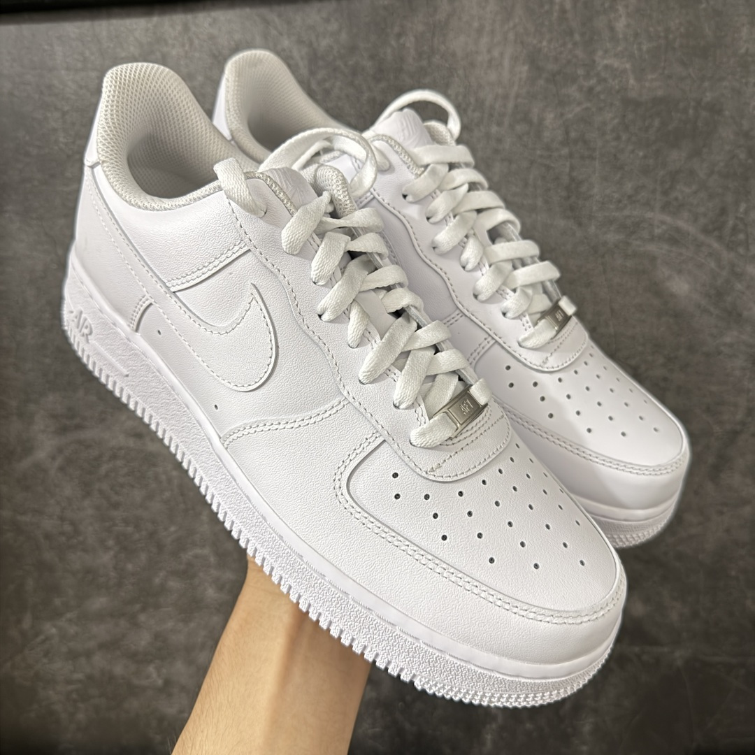 【CS纯原版】NK Air Force 1 Low \'07 空军一号低帮经典板鞋 纯白 CW2288-111 顶级空军 原厂皮料 升级版 市场独一档 超高清洁度裁片 皮料质感肉眼可见 细节吊打市场其他代号版本 天花板级别 全鞋电脑针车 工整有序 原厂港宝加持完美还原灵魂版型 原盒原配从里到外百分百还原 原厂全头层原厂皮料 原标原盒 内置Sole气垫 中底白色背胶 中底划线 已经无限的接近公司 原厂楦头 原厂刺绣 后跟弧度修正 正确中底四线防伪 尺码:36 36.5 37.5 38 38.5 39 40 40.5 41 42 42.5 43 44 44.5 45 46-选品中心