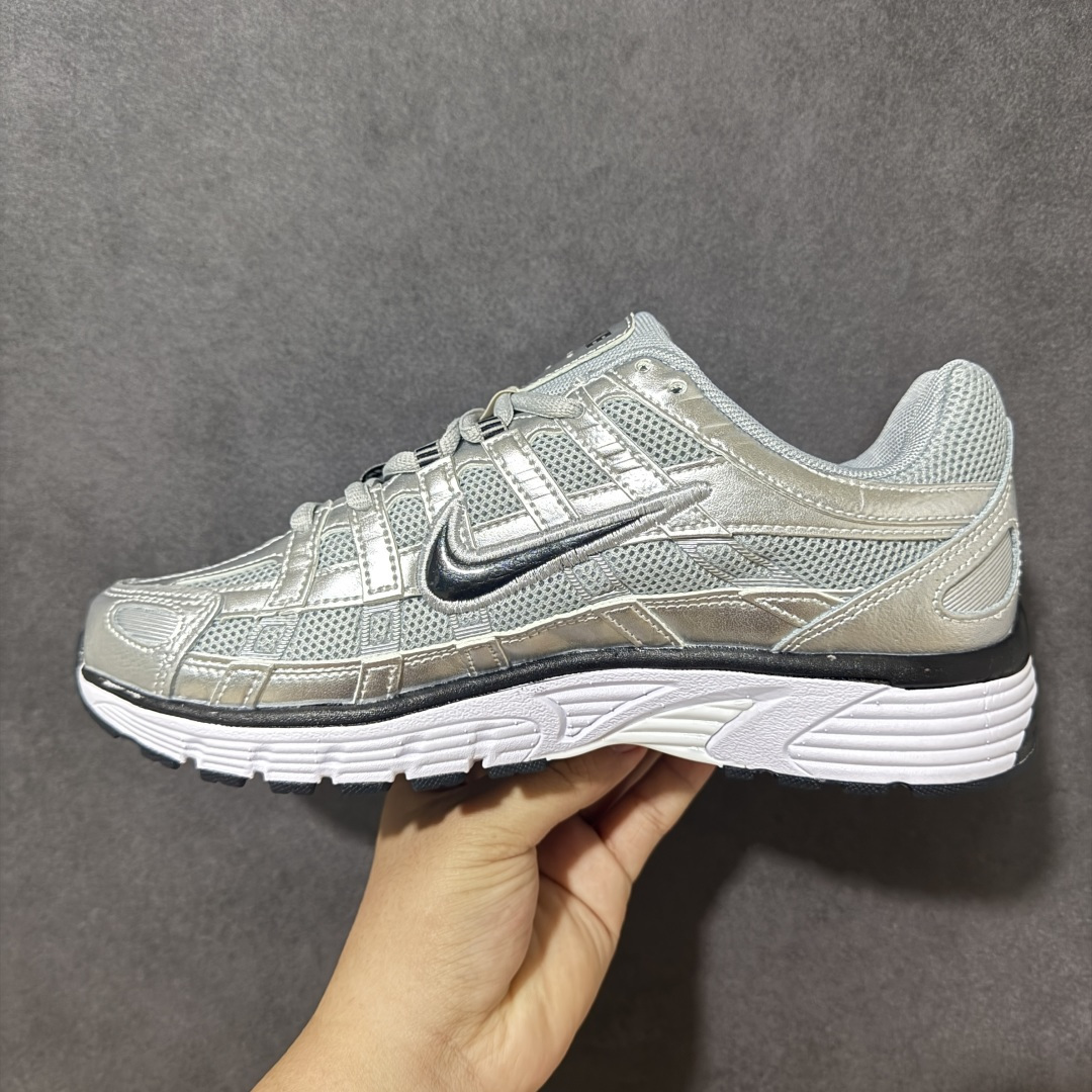 图片[2]-【公司级】Nike P-6000 复古休闲 耐克 低帮休闲城市通勤跑步鞋 采用透气网眼布搭配皮革和合成材质覆面 再现早期鞋款外观 活力配色打造时尚外观和运动美学 结合泡棉缓震配置 缔造非凡舒适的日常穿着体验 皮革织物与合成材质组合鞋面 打造舒适支撑效果 货号：FD9876-101 尺码：36 36.5 37.5 38 38.5 39 40 40.5 41 42 42.5 43 44 45 46-选品中心