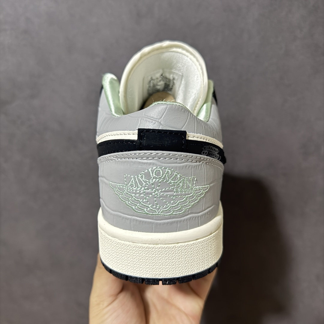 图片[4]-【公司级】Nike Air Jordan 1 Low 经典百搭 AJ1 耐克 低帮休闲板鞋 货号：IX5001-101 尺码：40 40.5 41 42 42.5 43 44 45 46-选品中心