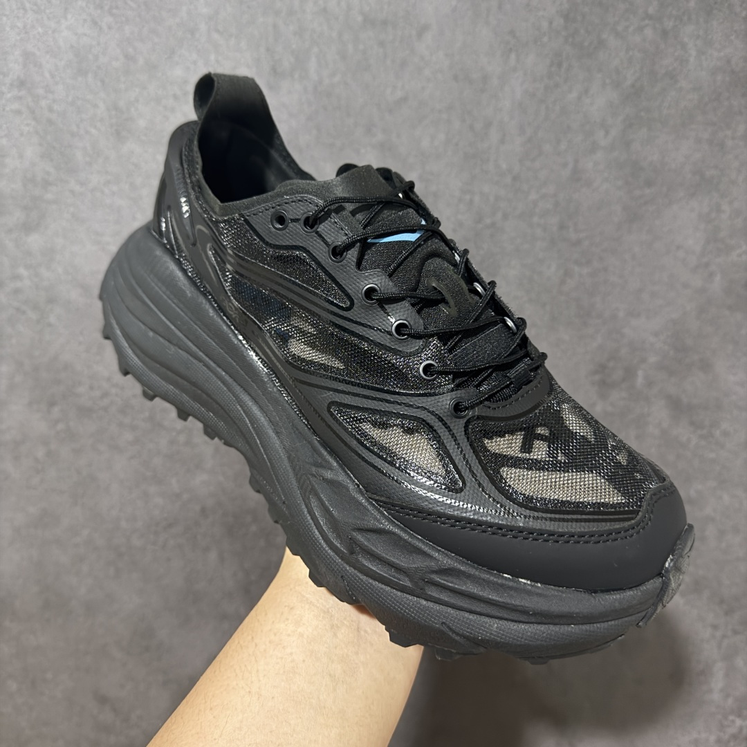图片[3]-【公司级】HOKA M STINSON one7 全新配色 HOKA ONE ONE是来自美国的跑步鞋知名品牌，创立于2009年，始终致力于为所有跑者提供更新、更好的跑步装备。相比常规跑鞋，HOKA ONE特别研发使用性能独特的几何形跑鞋中底，此种鞋底更厚、更高、回弹性也更好，除了卓越的缓冲性能，它还能为各种阶段的跑者带来更具动感、更加稳定的跑步体验。HOKA ONE ONE从设计之初就清楚意识到，要保证跑者步幅的均匀一致，双脚自然而然的运动至关重要 货号：1178630/BBNB 尺码：36 36.5 37 38 38.5 39 40 40.5 41 42 42.5 43 44 45-选品中心