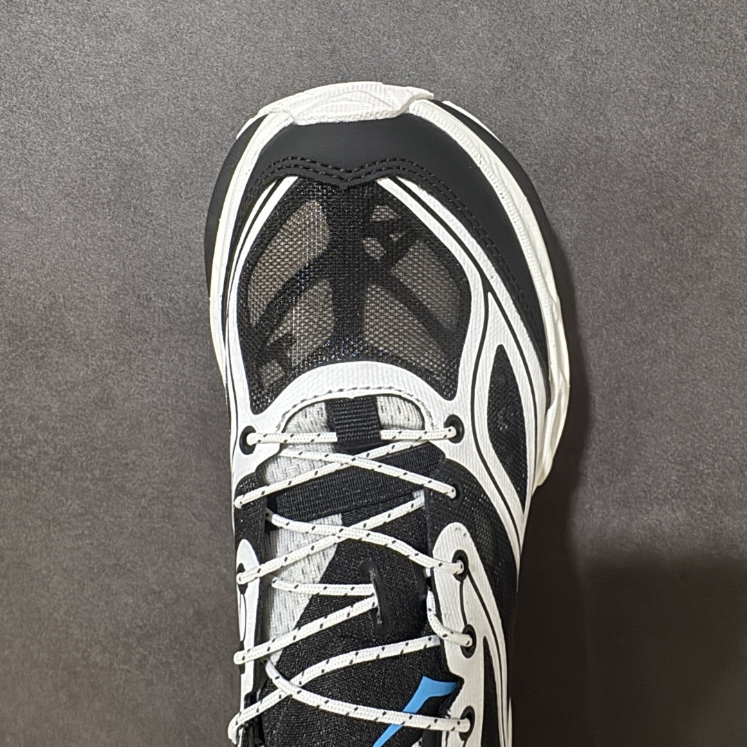 图片[5]-【公司级】HOKA M STINSON one7 全新配色 HOKA ONE ONE是来自美国的跑步鞋知名品牌，创立于2009年，始终致力于为所有跑者提供更新、更好的跑步装备。相比常规跑鞋，HOKA ONE特别研发使用性能独特的几何形跑鞋中底，此种鞋底更厚、更高、回弹性也更好，除了卓越的缓冲性能，它还能为各种阶段的跑者带来更具动感、更加稳定的跑步体验。HOKA ONE ONE从设计之初就清楚意识到，要保证跑者步幅的均匀一致，双脚自然而然的运动至关重要 货号：1178630/BWHT 尺码：36 36.5 37 38 38.5 39 40 40.5 41 42 42.5 43 44 45-选品中心
