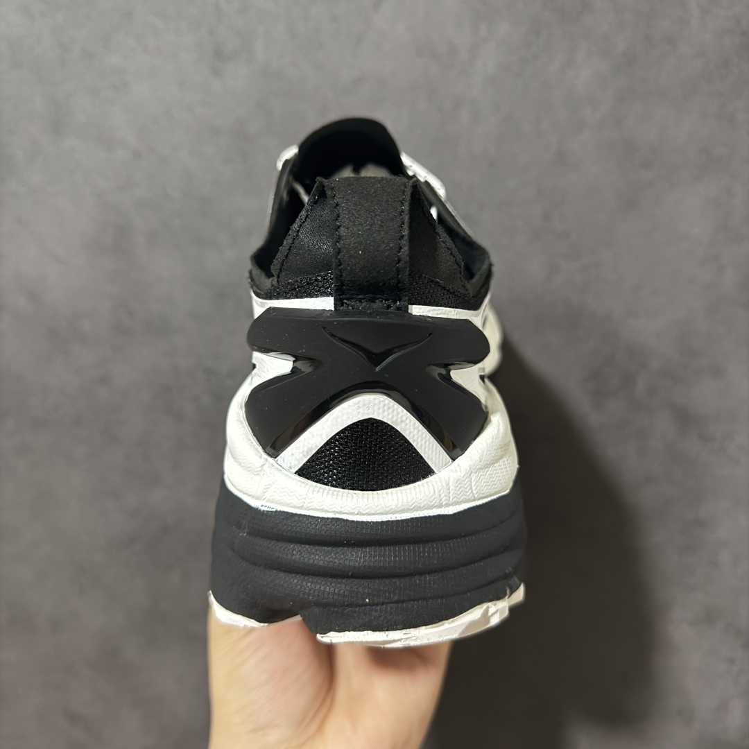 图片[4]-【公司级】HOKA M STINSON one7 全新配色 HOKA ONE ONE是来自美国的跑步鞋知名品牌，创立于2009年，始终致力于为所有跑者提供更新、更好的跑步装备。相比常规跑鞋，HOKA ONE特别研发使用性能独特的几何形跑鞋中底，此种鞋底更厚、更高、回弹性也更好，除了卓越的缓冲性能，它还能为各种阶段的跑者带来更具动感、更加稳定的跑步体验。HOKA ONE ONE从设计之初就清楚意识到，要保证跑者步幅的均匀一致，双脚自然而然的运动至关重要 货号：1178630/BWHT 尺码：36 36.5 37 38 38.5 39 40 40.5 41 42 42.5 43 44 45-选品中心