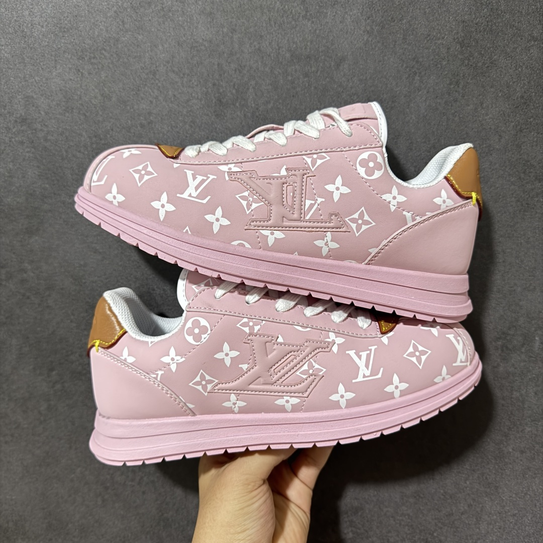 图片[2]-特价【GQ福利】广顶纯原特价 LOUIS VUITTON x Nigo lv联名款 Buttersoft 牛皮革羊皮革 FW25 图案压纹 圆头系带 低帮 生活休闲鞋 男女同款 外贸批次 全新纸板数据 印花高频效果碾压市面 市售天花板产物 耗时半年巨作 全套原厂新版原纸板楦头开发 原厂特供皮料加持 市场所有版本中综合最强的货品 GD实力大厂出品 全网最全配色更新最快 最成熟的做工稳定的品控 完美鞋型超高的清洁度 零毛边线头瑕疵 全套原楦原纸版原鞋开模 全网最具灵魂的版型 正确原装黄色鞋盒 正确中底印花 鞋面印花3D高频深度立体 全鞋电脑针车 紧密相连 针距密度一致 环保乳胶注塑鞋垫 厚度脚感还原原版 皮面裁剪部位 统一油边封口工艺 原装橡胶大底含胶量大底组合零偏差 专柜全套包装 防尘袋 说明书 质保卡 尺码：36-48无半码 货号：AE5I3BMI61N420-选品中心
