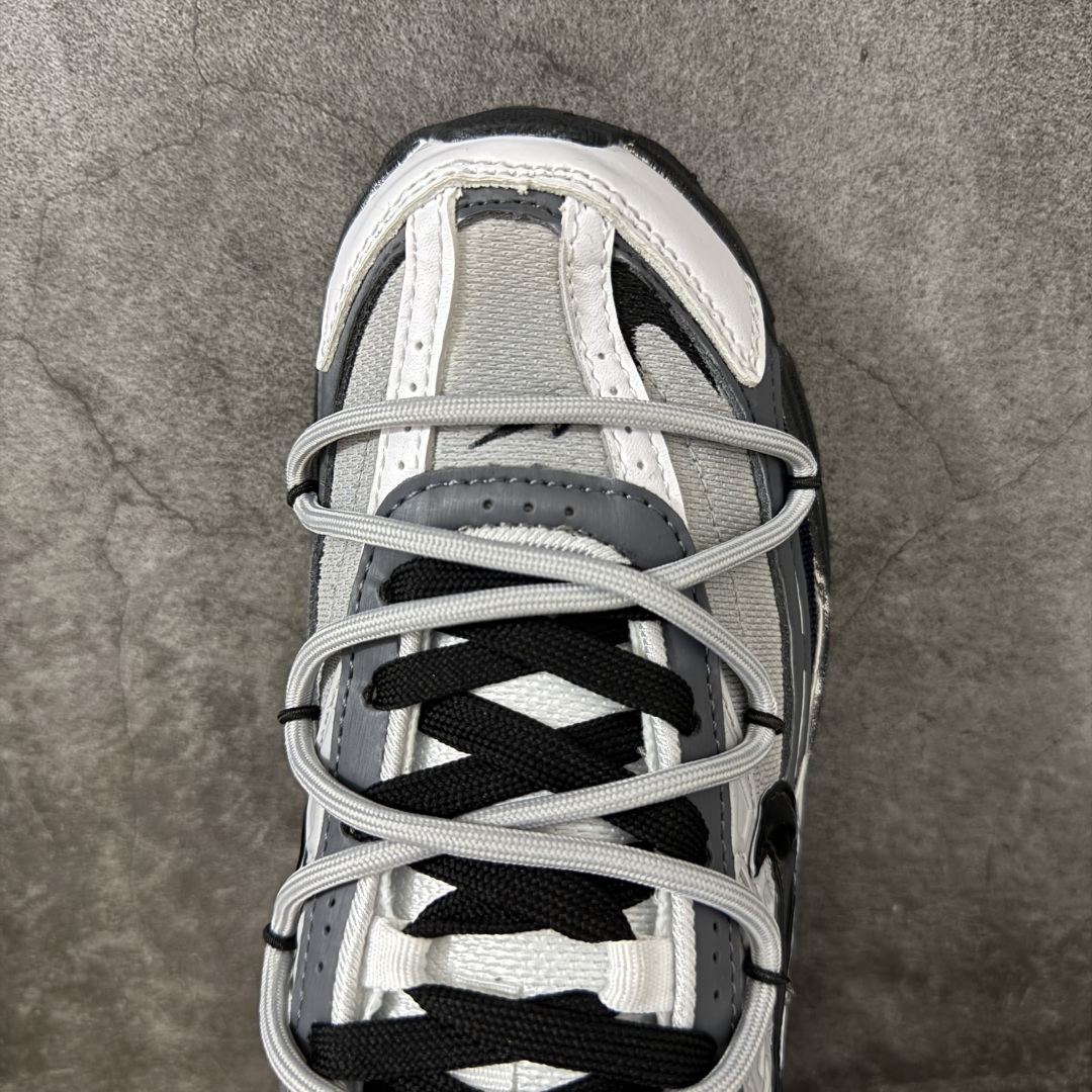 图片[5]-【手绘定制版】NIKE INITIATOR 创始者系列复古休闲运动舒适跑鞋 此款为人工手绘定制图案 原版基于Nike Initiator修改款 加以创意定制 完美品质做工 个性十足 原厂原档案数据开发 原盒包装 舒适有型适合日常穿着 该鞋款延续千禧年经典设计搭载泡绵中底厚实而轻盈 匠心细节巧搭立体耐克勾标志焕新演绎复古跑鞋 货号：FQ6873-101 尺码：36-45带半码-选品中心