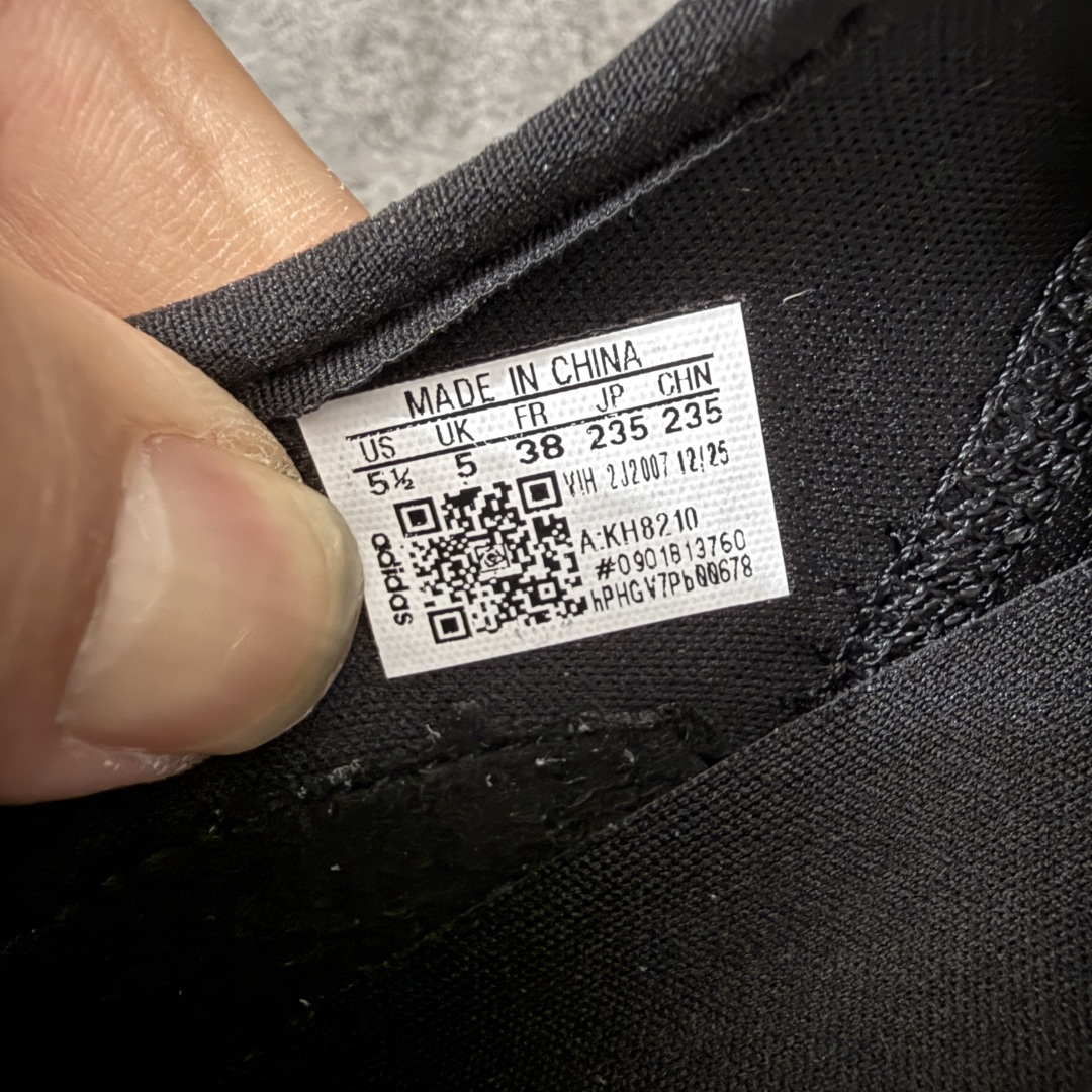 图片[11]-【渠道纯原】AD Superstar 2 Slip-On Shoes 贝壳头交叉绑带一脚蹬板鞋 KH8210 独家控货 平台正单 全鞋百分百原材料 全鞋电脑针车 Logo针车间距针数原版一致 皮料切割冲裁零瑕疵 原鞋一致含胶量大底 原盒中文内外标 大几率过验 不对比市面只对比原鞋 只服务最高端市场 尺码：36 36.5 37 38 38.5 39 40 40.5 41 42 42.5 43 44 44.5 45-选品中心