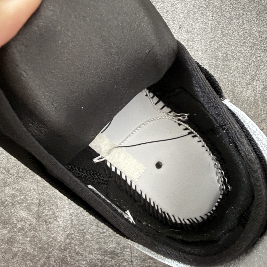 图片[12]-【渠道纯原】AD Superstar 2 Slip-On Shoes 贝壳头交叉绑带一脚蹬板鞋 KH8210 独家控货 平台正单 全鞋百分百原材料 全鞋电脑针车 Logo针车间距针数原版一致 皮料切割冲裁零瑕疵 原鞋一致含胶量大底 原盒中文内外标 大几率过验 不对比市面只对比原鞋 只服务最高端市场 尺码：36 36.5 37 38 38.5 39 40 40.5 41 42 42.5 43 44 44.5 45-选品中心