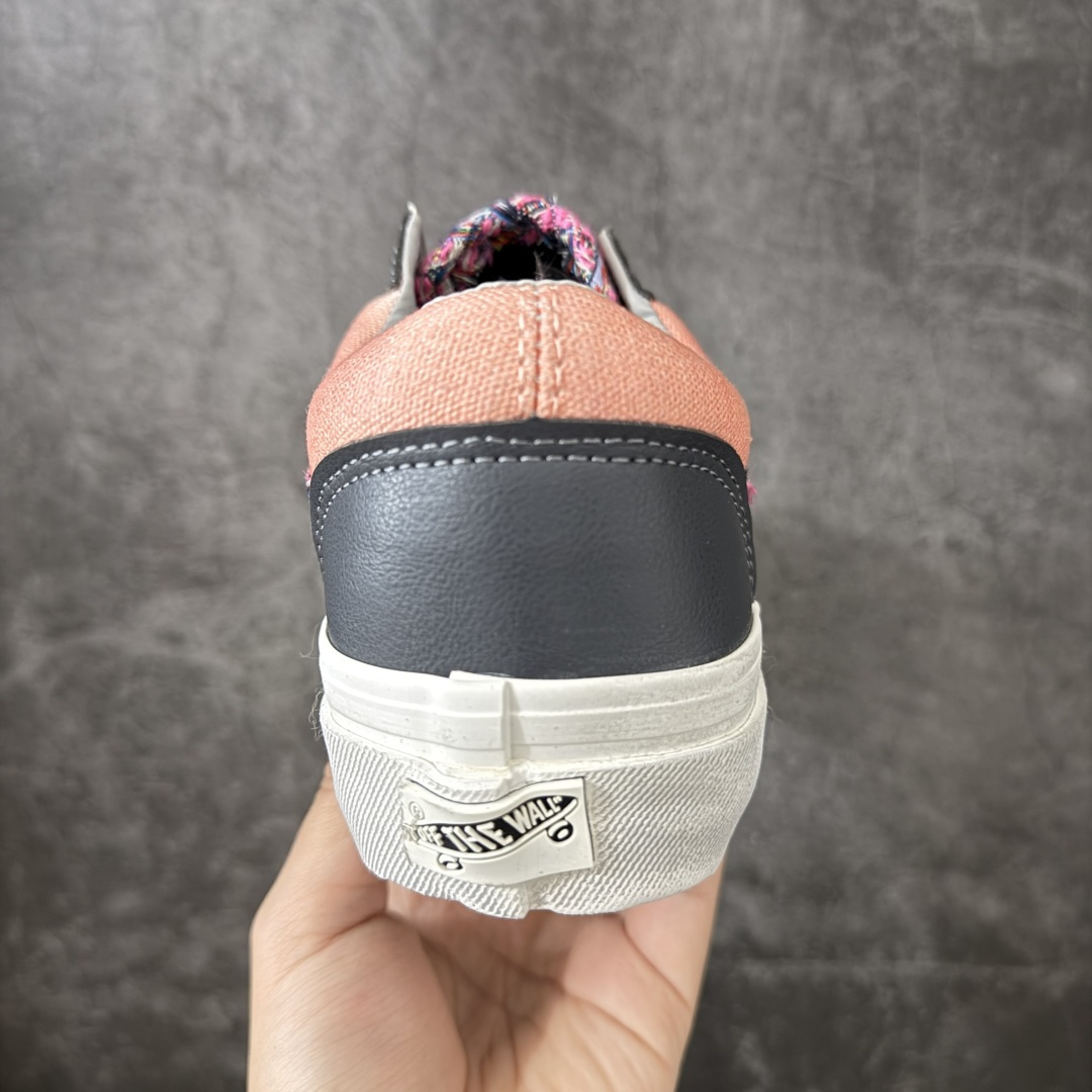 图片[4]-【公司级】Vans Old Skool 36 LX 香奈儿联名涂鸦做旧纽扣 秋日复古贴布Vans! 鞋子的贴布设计好有个性，搭配卡其裤很有秋日氛围感哦 贴布是手工缝制的，摸起来有复古颗粒感~ 货号：VN000D9RBRG 尺码：35-44（带半码）-选品中心