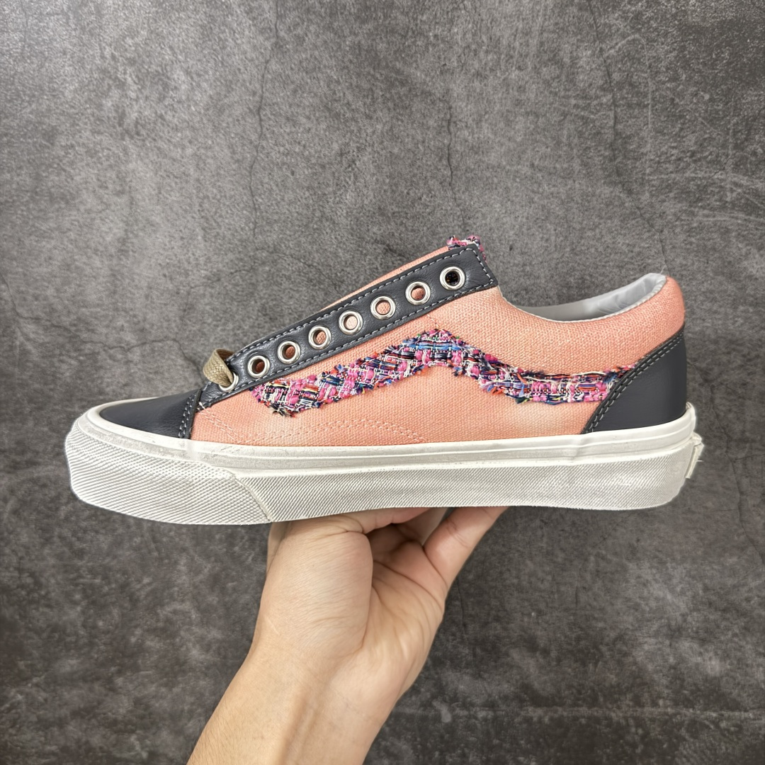 图片[2]-【公司级】Vans Old Skool 36 LX 香奈儿联名涂鸦做旧纽扣 秋日复古贴布Vans! 鞋子的贴布设计好有个性，搭配卡其裤很有秋日氛围感哦 贴布是手工缝制的，摸起来有复古颗粒感~ 货号：VN000D9RBRG 尺码：35-44（带半码）-选品中心