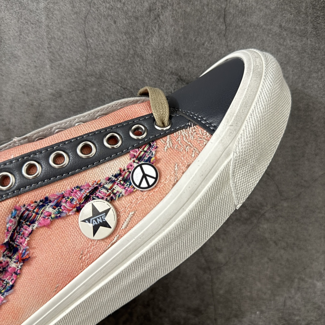 图片[6]-【公司级】Vans Old Skool 36 LX 香奈儿联名涂鸦做旧纽扣 秋日复古贴布Vans! 鞋子的贴布设计好有个性，搭配卡其裤很有秋日氛围感哦 贴布是手工缝制的，摸起来有复古颗粒感~ 货号：VN000D9RBRG 尺码：35-44（带半码）-选品中心
