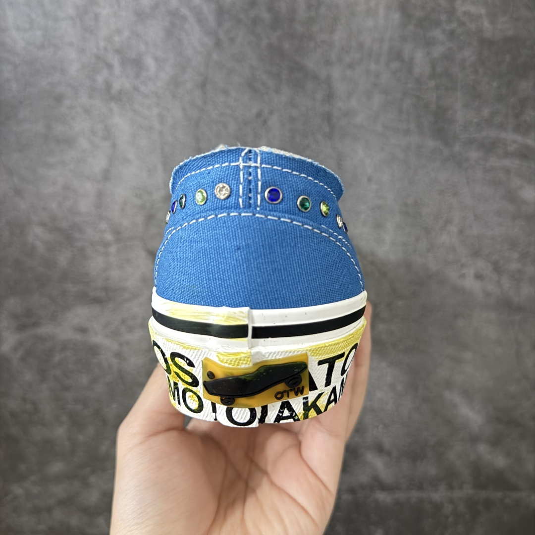 图片[4]-【公司级】Vans × Satoshi Nakamoto Era 95 Lucky Charms联名板鞋，是Vans与杰出华裔设计师Satoshi Nakamoto的一次精彩碰撞。 Satoshi Nakamoto以其充满趣味的创意和对街头文化的深刻理解而闻名。此次联名旨在致敬复古潮流与幸运文化，鞋款标志性的Era 95鞋型上点缀着幸运符元素，承载了传递美好祝福的设计理念。它将经典的舒适板鞋造型与独特的设计巧思相结合，彰显了街头潮流的多元。 货号： VN000EFEBLK 尺码：35 36 36.5 37 38 38.5 39 40 40.5 41 42 42.5 43 44 45-选品中心