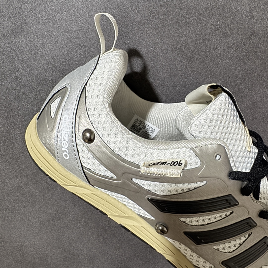 图片[7]-【公司级】阿迪达斯 （adidas） SONG FOR THE MUTE X ADIDAS ORIGINALS ADIZERO PR SFTM-006 舒适百搭透气跑步鞋 Adizero PR SFTM 是adidas Originals与设计师品牌Song for the Mute（SFTM）联名推出的鞋款，设计灵感源自经典Adizero竞速鞋，融入街头潮流元素，包含铆钉装饰、做旧工艺等细节，主打轻量舒适与复古美学#sftm联名阿迪达斯 货号： HP3521 尺码：36 36⅔ 37⅓ 38 38⅔ 39⅓ 40 40⅔ 41⅓ 42 42⅔ 43⅓ 44 45-选品中心