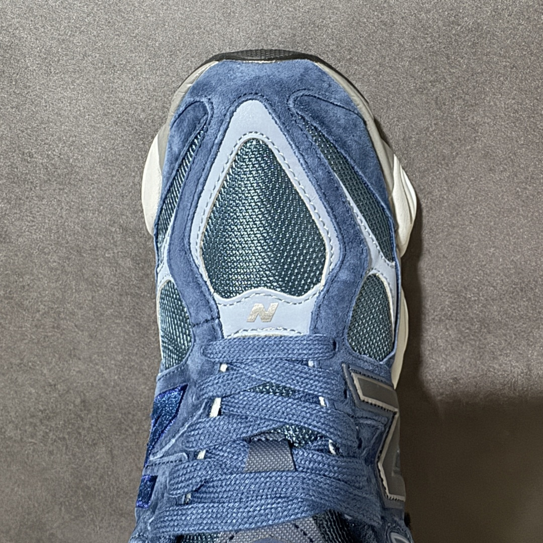 图片[5]-【公司级】New Balance NB9060 联名款复古休闲运动慢跑鞋 #鞋款灵感源自设计师本人对夏日的怀日回忆。鞋面大身由空间双格及磨砂鞋面拼接而生，配以柔和、温暖的粉橘色调，夏日氛围拉满 #采用大面积网眼以及麂皮材质覆盖鞋身，还原经典气质。搭载ABZORB避震科技，由泡沫聚酯制成，上脚可以有效减少由鞋底反弹对身体及双腿的冲击力 货号： U906023D 尺码：36 37 37.5 38 38.5 39 40 40.5 41 42 42.5 43 44 45-选品中心