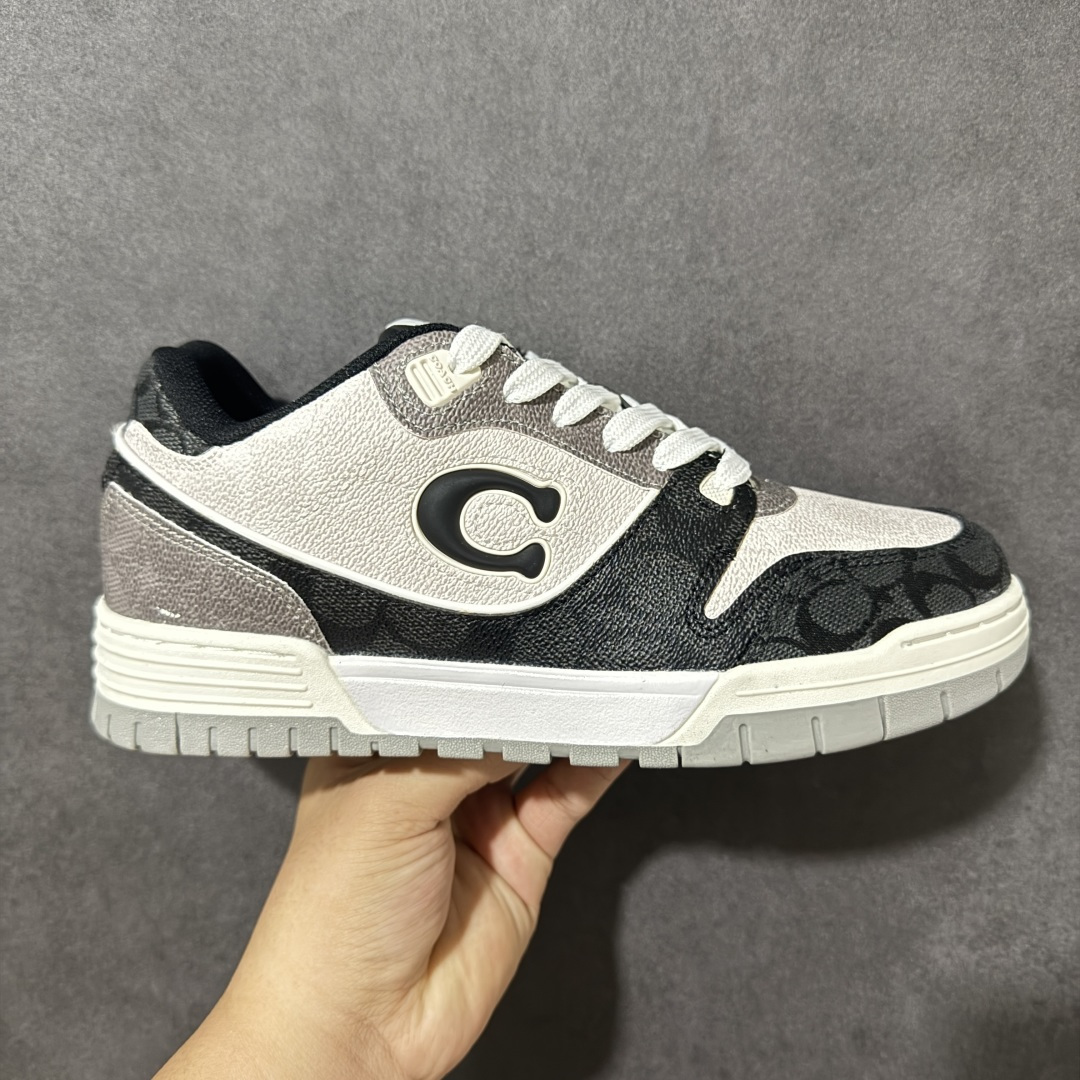 【莞产版本】Coach寇驰复古C标轻奢拼接休闲低帮鞋 溯源美式轻奢设计美学,将品牌标志性元素融入经典板鞋轮廓。 摒弃浮夸堆砌,以考究面料、利落版型打造一双兼顾格调与实穿性的日常鞋履。 行走间流露低调质感,轻松驾驭通勤、 标志性C形徽章,品牌辨识度拉满,上脚尽显品味。 尺码:40-45-选品中心