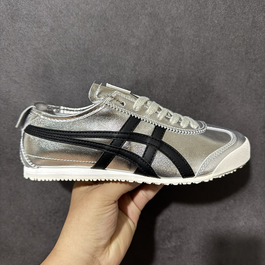 图片[2]-特价【GQ福利】Onitsuka Tiger鬼塚虎 Mexico 66 舒适百搭 经典复古 耐磨透气 低帮 休闲 跑步鞋 男女同款 鬼冢虎经典复古休闲鞋，复古鞋型永不过时。皮革拼翻毛皮鞋面质感出众，标志性撞色虎爪条纹极具辨识度，生胶大底轻便防滑。百搭低帮版型，轻松驾驭各类日常穿搭，是复古风穿搭不可缺少的单品。 尺码：36 37 37.5 38 39 39.5 40 40.5 41 42 42.5 43.5 44 45 货号：TH2J4L-0142-选品中心