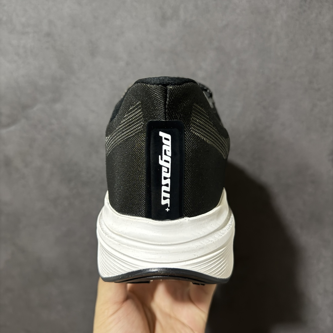 图片[4]-【H11纯原】Nike Pegasus Plus 2 耐克超级飞马Plus 2 融合了轻量、回弹与贴合感三大核心优势， 被跑圈誉为“全能选手” 适合从日常慢跑、节奏训练到半程马拉松的多种场景 尺码：36 36.5 37.5 38 38.5 39 40 40.5 41 42 42.5 43 44 44.5 45 46 47.5-选品中心
