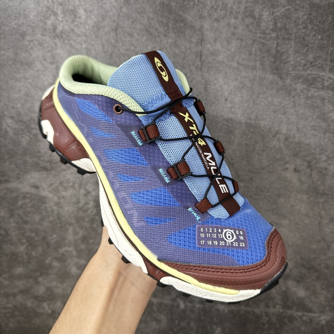 图片[3]-【莞产纯原】SALOMON萨洛蒙 XT-4 MULE MM6 MAISON MARGIELA 户外半拖运动训练鞋 给脚掌足够的支撑性 软硬适中 因为没有鞋后跟 所以包裹性没有那么强 反而舒适度更高了 穿着脚感很松 很强的鞋面的透气性 碳纤维纹理的装饰显得很高级 鞋带采用了快速抽绳的设计 配合特别的鞋后跟设计 彻底成为一脚蹬 货号：478113 尺码： 36 37 37.5 38 38.5 39.5 40 40.5 41.5 42 42.5 43 44 44.5 45-选品中心