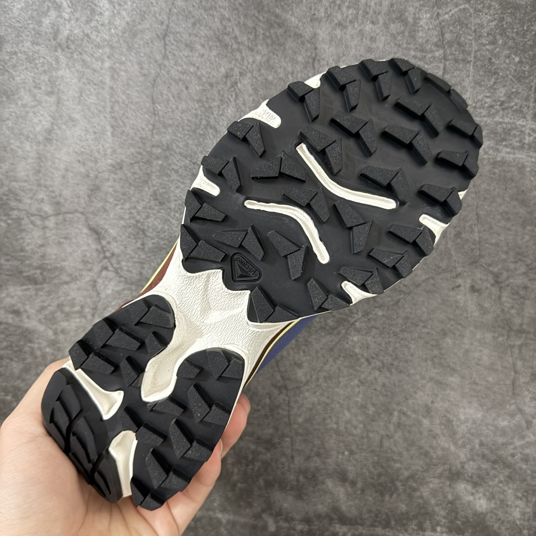 图片[9]-【莞产纯原】SALOMON萨洛蒙 XT-4 MULE MM6 MAISON MARGIELA 户外半拖运动训练鞋 给脚掌足够的支撑性 软硬适中 因为没有鞋后跟 所以包裹性没有那么强 反而舒适度更高了 穿着脚感很松 很强的鞋面的透气性 碳纤维纹理的装饰显得很高级 鞋带采用了快速抽绳的设计 配合特别的鞋后跟设计 彻底成为一脚蹬 货号：478113 尺码： 36 37 37.5 38 38.5 39.5 40 40.5 41.5 42 42.5 43 44 44.5 45-选品中心
