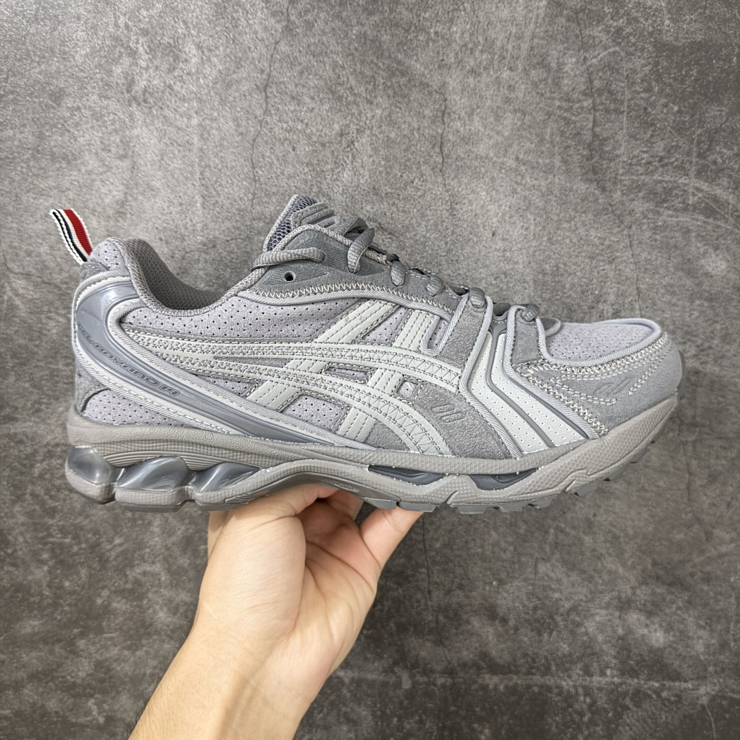 【Zok版本】TB x Kayano 14 联名 ASICS x Thom Browne x GEL-KAYANO 14 亚瑟士系列复古舒适织物合成革减震防滑耐磨低帮休闲跑步鞋 私人订单 顶级版本 原版采购1比1开发 配件齐 原装纸板楦头 独家私模五层组合大底 原厂定制缓震硅胶加持 原盒原配 官方四联吊牌 一比一同步原鞋工艺和用料 鞋面原厂“三明治”多层网布 区别其他同价版本 鞋垫采用原厂OrthoLite欧索莱材质 非普通海玻璃鞋垫 后跟一样采用了GEL缓震胶 整体系列设计非常的科技感 锻炼跑步的同时让你一样时尚百搭 尺码:36 37 37.5 38 39 39.5 40 40.5 41.5 42 42.5 43.5 44 44.5 45 46.5 47-选品中心