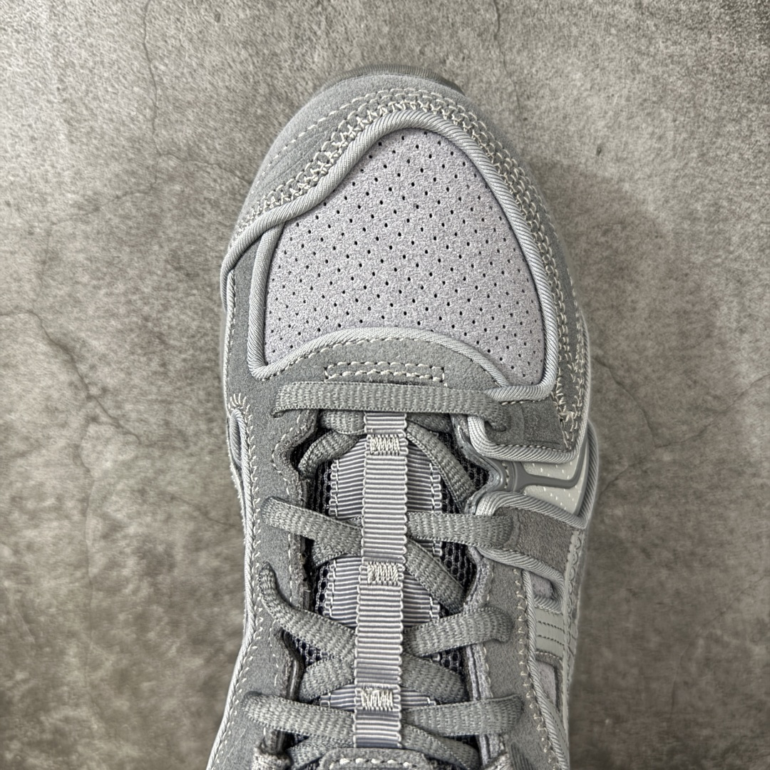图片[5]-【Zok版本】TB x Kayano 14 联名 ASICS x Thom Browne x GEL-KAYANO 14 亚瑟士系列复古舒适织物合成革减震防滑耐磨低帮休闲跑步鞋 私人订单 顶级版本 原版采购1比1开发 配件齐 原装纸板楦头 独家私模五层组合大底 原厂定制缓震硅胶加持 原盒原配 官方四联吊牌 一比一同步原鞋工艺和用料 鞋面原厂“三明治”多层网布 区别其他同价版本 鞋垫采用原厂OrthoLite欧索莱材质 非普通海玻璃鞋垫 后跟一样采用了GEL缓震胶 整体系列设计非常的科技感 锻炼跑步的同时让你一样时尚百搭 尺码：36 37 37.5 38 39 39.5 40 40.5 41.5 42 42.5 43.5 44 44.5 45 46.5 47-选品中心