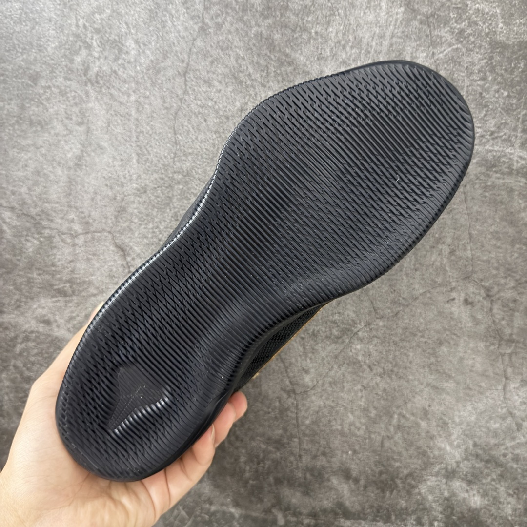 图片[9]-【S2纯原版】科比11代黑金 Nike Kobe VI 科比11 科11 实战篮球鞋 货号：IM4260-001 高端零售 外贸专供品质 市售最高版本 原鞋原数据纸板开发 实战配置直接拉满 真实底模最大48.5 尺码：40 40.5 41 42 42.5 43 44 44.5 45 46 47.5 48.5 ⚠️偏小0.5-1码-选品中心