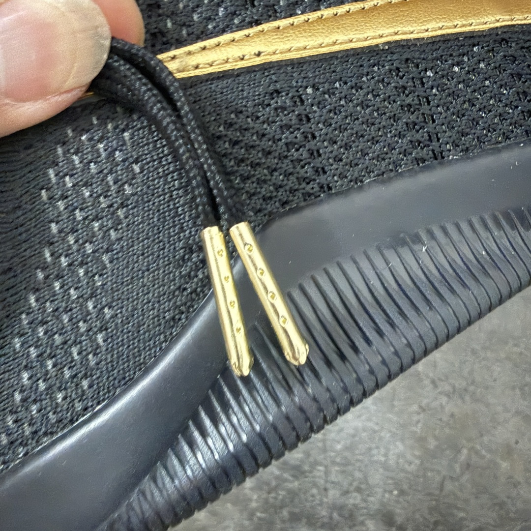 图片[14]-【S2纯原版】科比11代黑金 Nike Kobe VI 科比11 科11 实战篮球鞋 货号：IM4260-001 高端零售 外贸专供品质 市售最高版本 原鞋原数据纸板开发 实战配置直接拉满 真实底模最大48.5 尺码：40 40.5 41 42 42.5 43 44 44.5 45 46 47.5 48.5 ⚠️偏小0.5-1码-选品中心