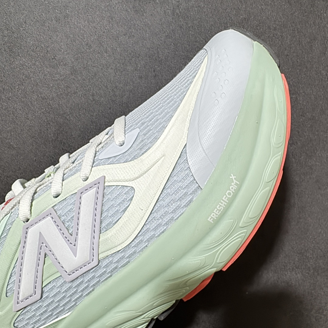 图片[8]-【公司级】New Balance NB Fresh Foam Evoz适耐磨低帮跑步鞋 纯原版本受到Fresh Foam舒适骑行的启发跑鞋将毛绒舒适感提升到一个新的水平这款鞋旨在提供我们柔软 缓震的足底体验采用FreshFoam技术可平衡巅峰性能和一流的缓震性能 货号： UTRNQD 尺码：36-45-选品中心