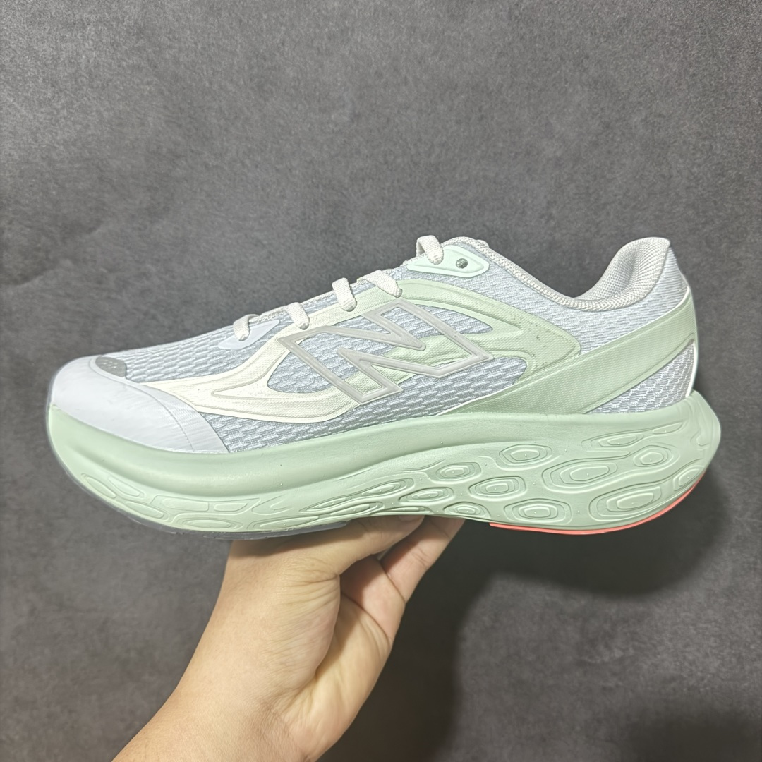 图片[2]-【公司级】New Balance NB Fresh Foam Evoz适耐磨低帮跑步鞋 纯原版本受到Fresh Foam舒适骑行的启发跑鞋将毛绒舒适感提升到一个新的水平这款鞋旨在提供我们柔软 缓震的足底体验采用FreshFoam技术可平衡巅峰性能和一流的缓震性能 货号： UTRNQD 尺码：36-45-选品中心
