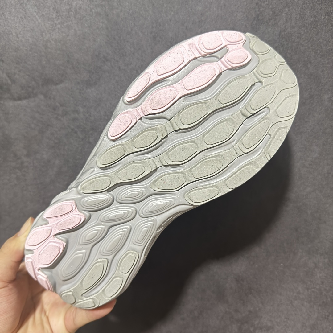 图片[9]-【公司级】New Balance NB Fresh Foam Evoz适耐磨低帮跑步鞋 纯原版本受到Fresh Foam舒适骑行的启发跑鞋将毛绒舒适感提升到一个新的水平这款鞋旨在提供我们柔软 缓震的足底体验采用FreshFoam技术可平衡巅峰性能和一流的缓震性能 货号： UTRNGN 尺码：36-45-选品中心