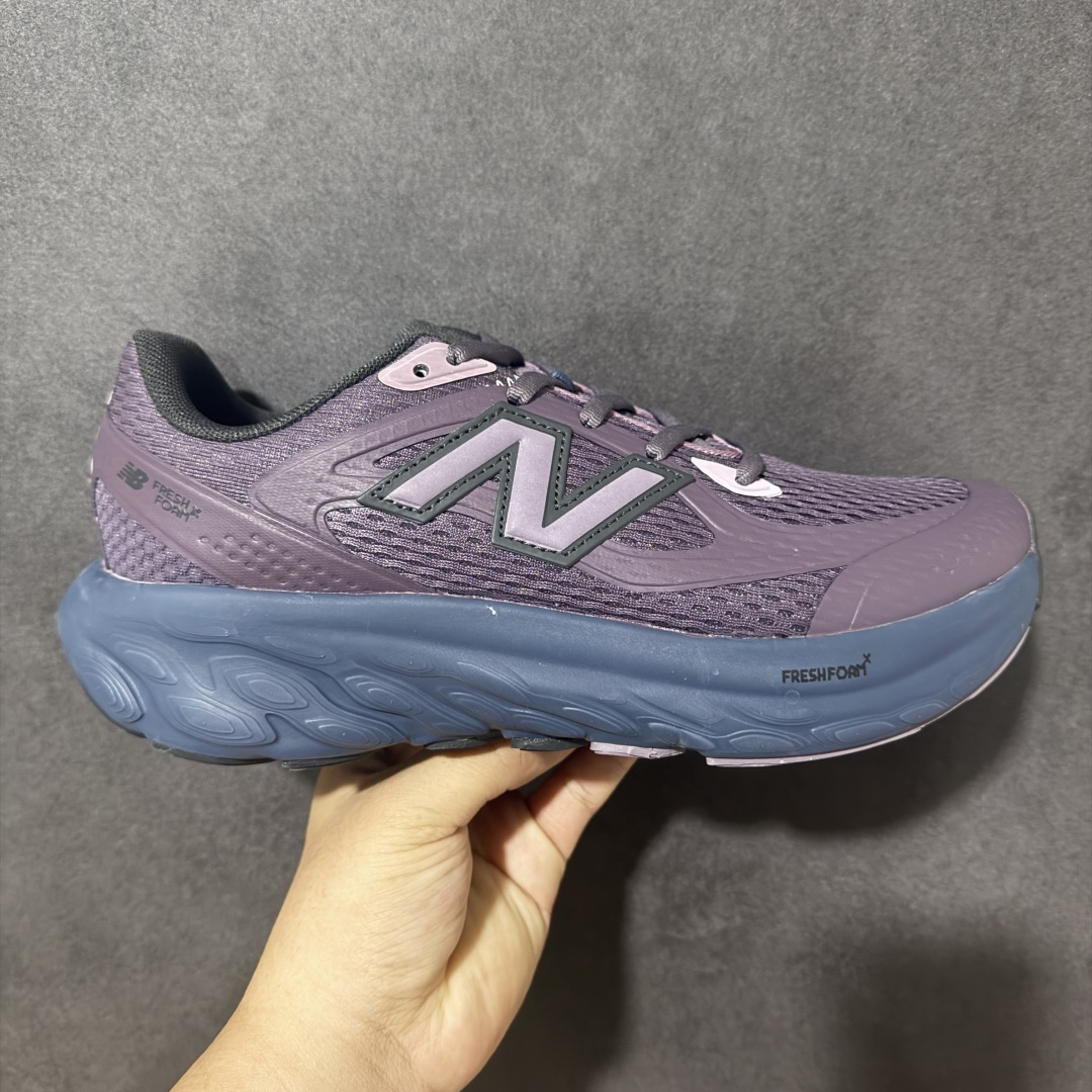 【公司级】New Balance NB Fresh Foam Evoz适耐磨低帮跑步鞋 纯原版本受到Fresh Foam舒适骑行的启发跑鞋将毛绒舒适感提升到一个新的水平这款鞋旨在提供我们柔软 缓震的足底体验采用FreshFoam技术可平衡巅峰性能和一流的缓震性能 货号： UTRNWB 尺码：36-45-选品中心