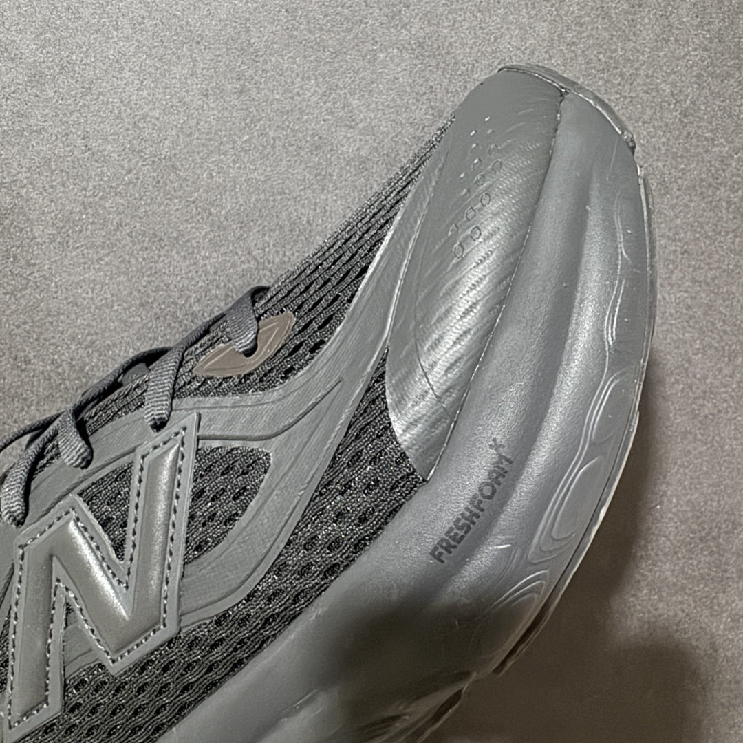 图片[8]-【公司级】New Balance NB Fresh Foam Evoz适耐磨低帮跑步鞋 纯原版本受到Fresh Foam舒适骑行的启发跑鞋将毛绒舒适感提升到一个新的水平这款鞋旨在提供我们柔软 缓震的足底体验采用FreshFoam技术可平衡巅峰性能和一流的缓震性能 货号： UTRNWD 尺码：36-45-选品中心