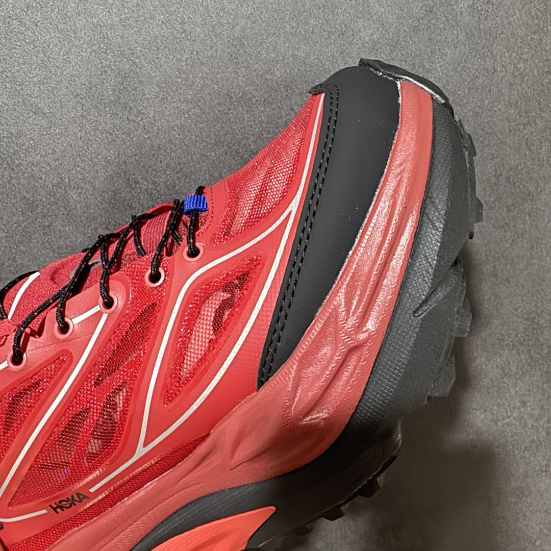 图片[8]-【公司级】Hoka One One Stinson 7 厚底 舒适防滑 轻便减震 低帮专业越野跑步鞋 新型缓震材料 使你的身体对鞋子的缓震和支撑特性依赖变少 从而增加自身的下肢力量 鞋底防滑性能在下坡的石板台阶和原始路面都有很好的表 HOKA血统属性厚底设计 在快速下坡时起到缓震保护作用减少重力给予脚踝 膝部 髋关节等处带来的冲击力 货号：1168931 尺码： 36 36.5 37 38 38.5 39 40 40.5 41 42 42.5 43 44 45-选品中心
