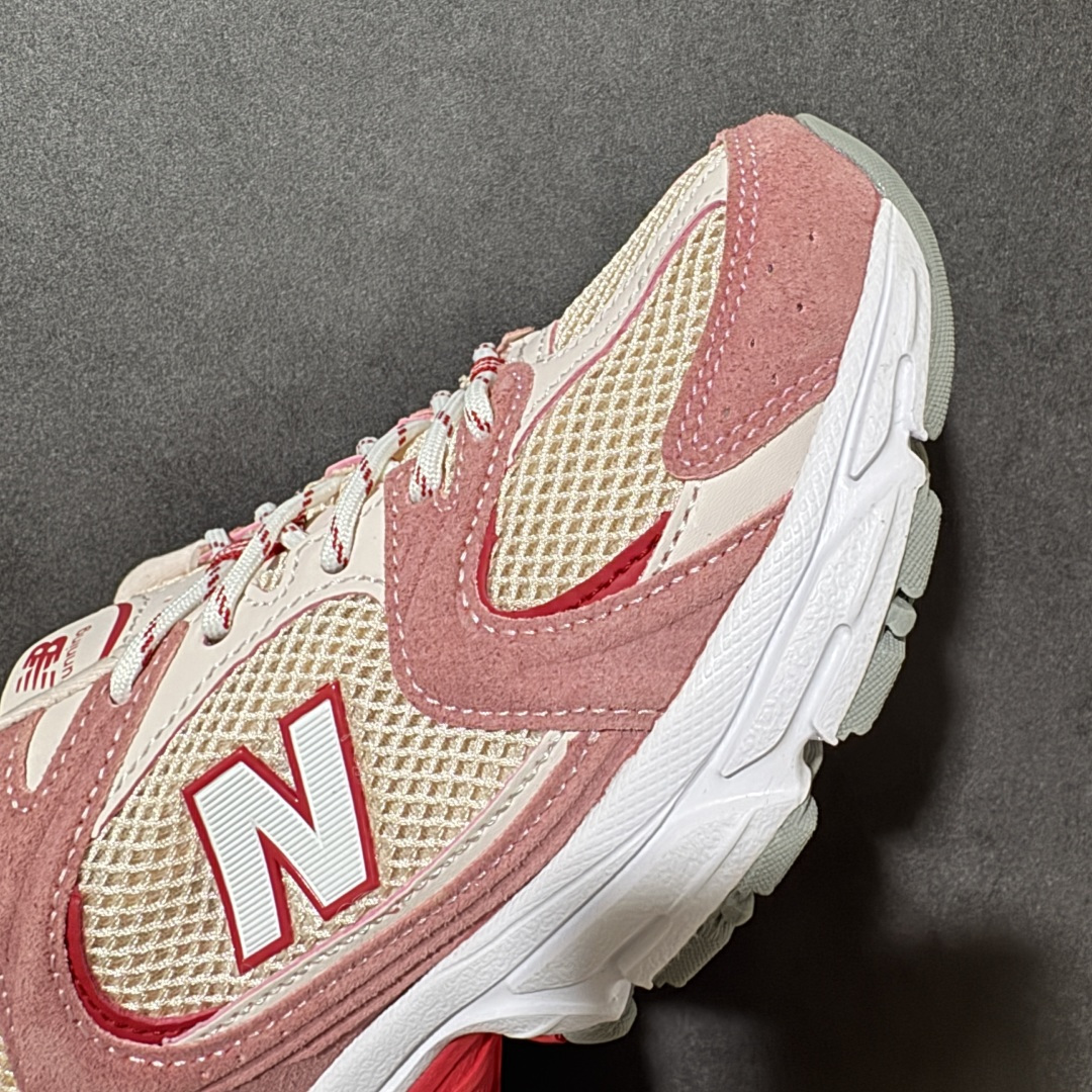 图片[8]-【公司级】New Balance NB530 新百伦复古透气跑步鞋 抛弃过往以皮革为主的人气轮廓 以极具复古风范的跑鞋外观呈现 设计上全鞋以简约清爽的纯白色作基底 鞋身覆盖大面积织物网眼材质 并于鞋头、鞋带孔眼片等细节处点缀对比鲜明的反光银镀层凸显 鞋舌、侧身等位置则辅以一贯的「N」字标志和品牌徽标彰显身份 最后通过搭载的 ABZORB 缓震中底完善整体造型 货号：U5304GM 尺码：36 36.5 37.5 38 38.5 39 40 40.5 41-选品中心